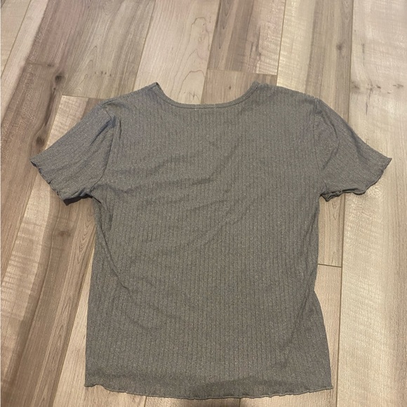 NWOT Woman's Vintage Ribbed T-Shirt - Ardene - Picture 3 of 3